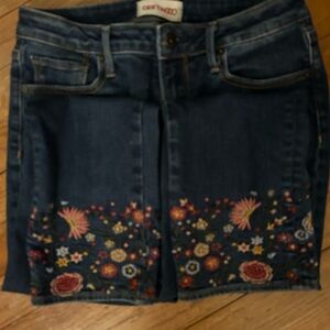 DRIFTWOOD Embroidered Hem Colette Crop Jeans Floral Boho Denim Size 27/26